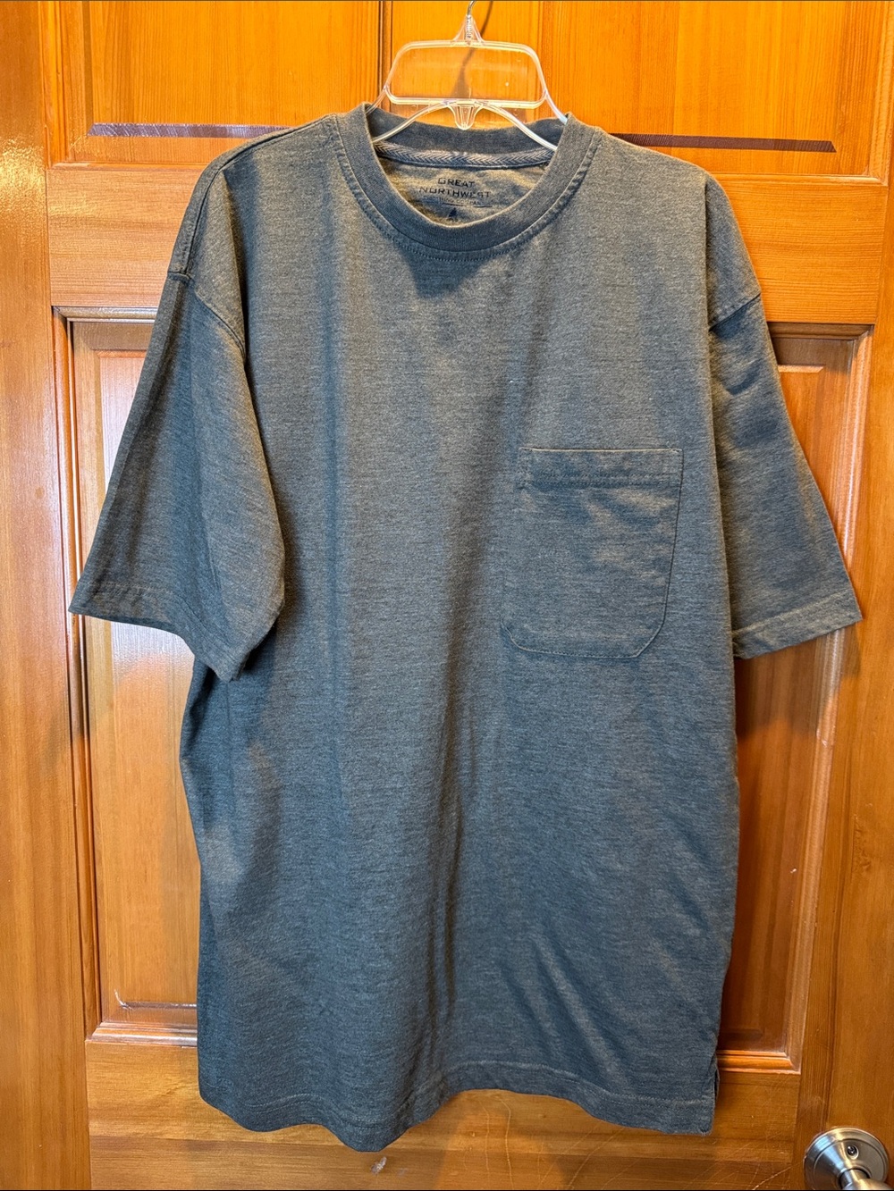 Great Northwest Clothing Co. Men’s Green T-Shirt Size Small